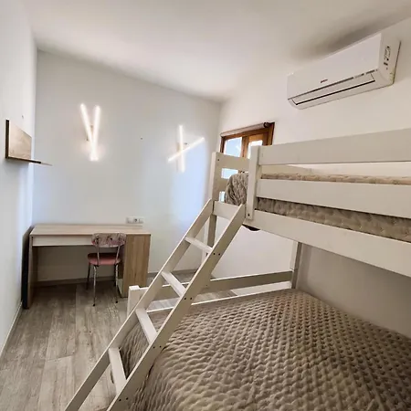 30 Renaissance Holiday home Les Tres Cales